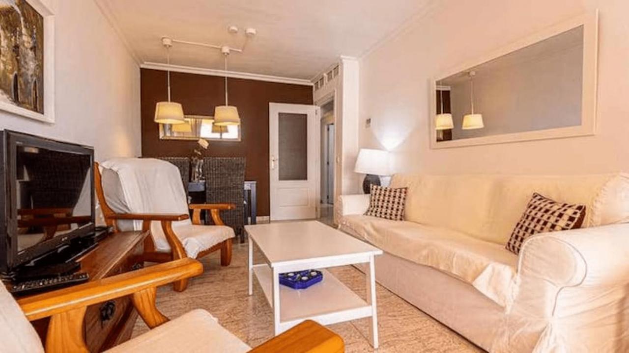 797 Holiday Rentals - Piso Para 4 Con Amplia Terraza Al Jardin Y Al Mar 베날마데나코스타 외부 사진